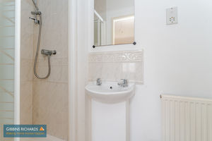 En-Suite- click for photo gallery